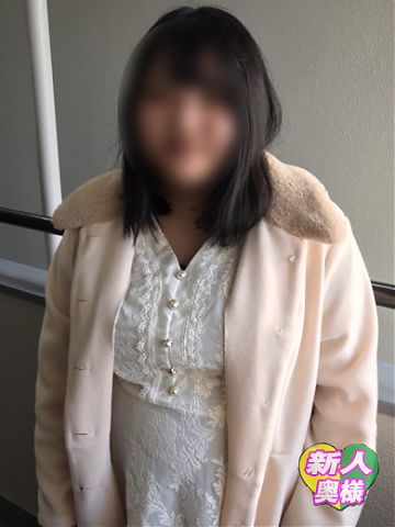 本日入店新人ひなの奥様ズッコリご案内いたします。