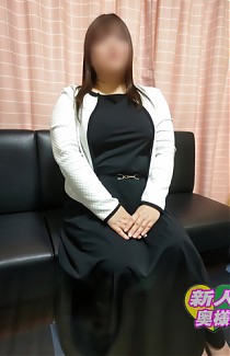 あいる奥様☆爆乳奉仕妻