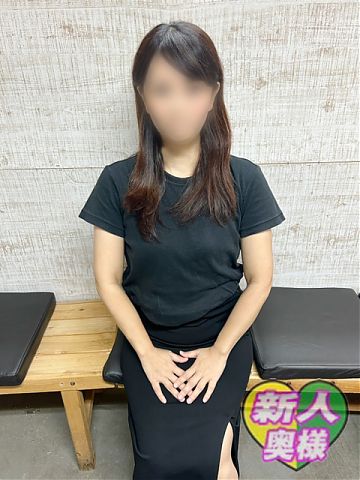 倉田　ひなの奥様★出勤しました♪