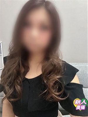 新人！スレンダー美人妻★三屋かほ奥様出勤です