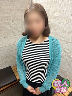 新人★上地ななか奥様★出勤しました♪