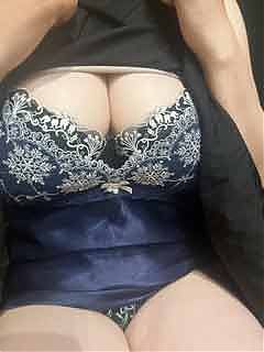 若妻から熟女まで幅広く待機中！スグに遊べます