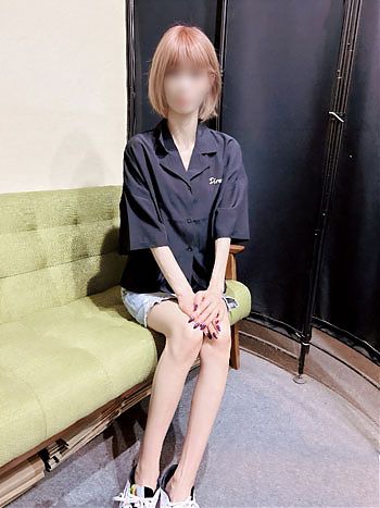 スレンダーギャル妻☆中西　りま奥様出勤です