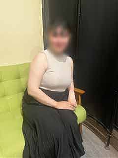 業界未経験巨乳妻☆柴咲　なな奥様　出勤です！