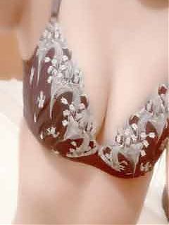 チャンス到来！！　人気奥様　即ご案内♪