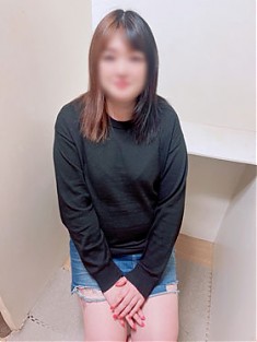 オールオプションOK！七海　ゆうは奥様出勤です